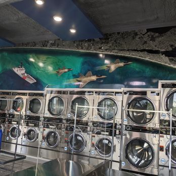 Local Spin - Enjoy the beautiful mural of the gulf of Mexico while you wait. - Laundromat Near Me - Panama City, Florida Local Spin - Enjoy the beautiful mural of the gulf of Mexico while you wait. - Laundromat Near Me - Panama City, Florida