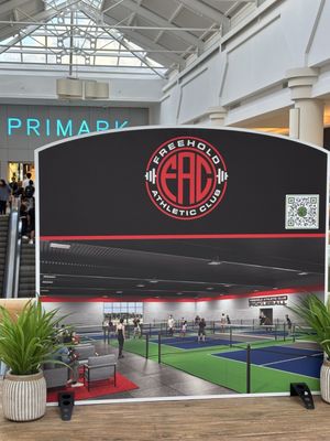 Freehold Raceway Mall by null