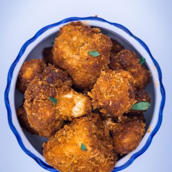 Bodega On Smith - Vegan Buffalo Cauliflower wings - American Near Me - Providence, Rhode Island Bodega On Smith - Vegan Buffalo Cauliflower wings - American Near Me - Providence, Rhode Island