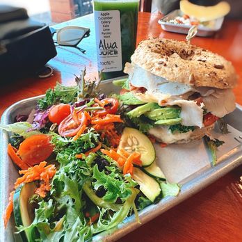 Alua's Thrive Bar - Juice Bars & Smoothies Near Me - Mount Shasta, California Alua's Thrive Bar - Juice Bars & Smoothies Near Me - Mount Shasta, California