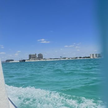 Pelican Adventures - Fishing Near Me - Destin, Florida Pelican Adventures - Fishing Near Me - Destin, Florida