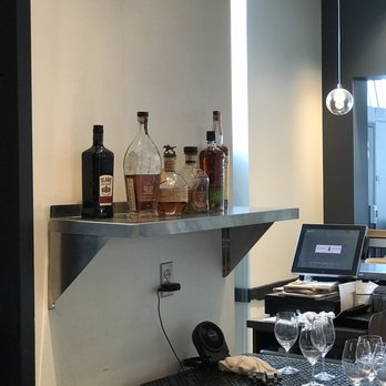 Vino Volo - Bourbon - Wine Bars Near Me - Saint Louis, Missouri