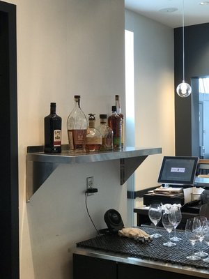 VINO VOLO by null