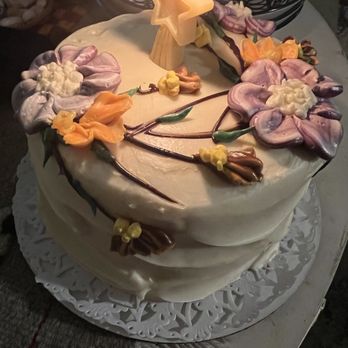 Ladybird Bakery - Red Velvet - Bakeries Near Me - Brooklyn, New York