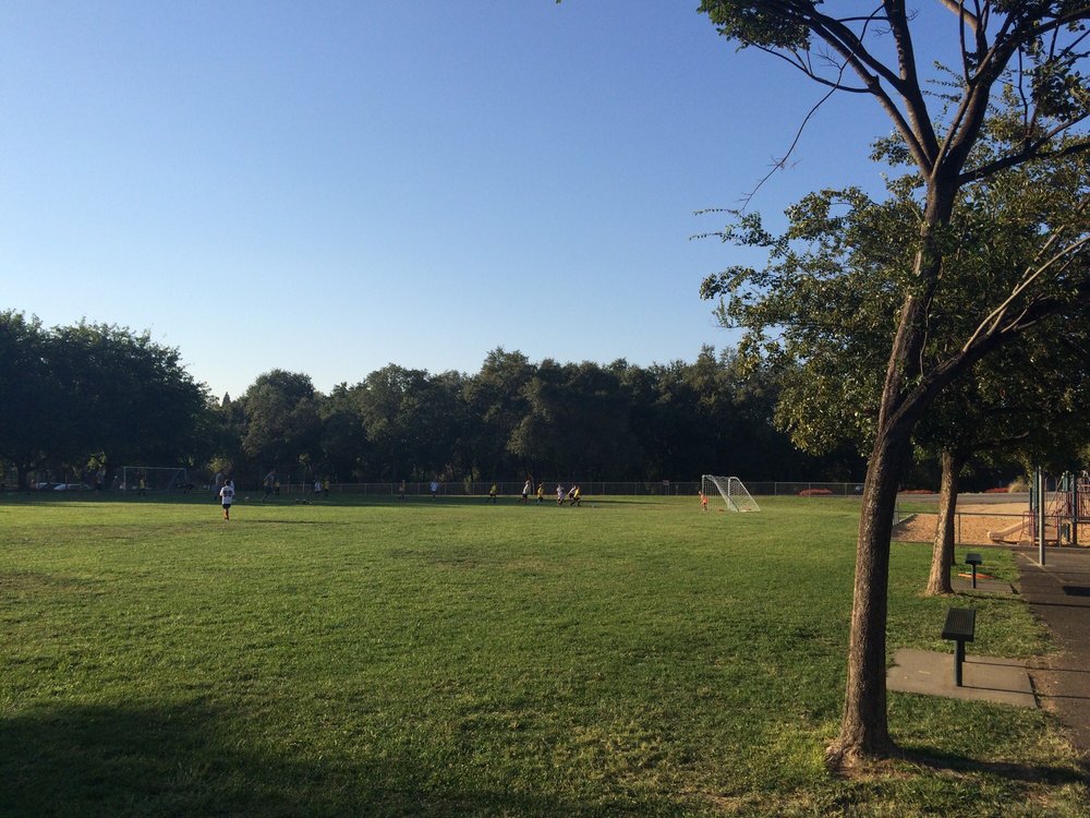 LOOMIS UNION SCHOOL DISTRICT Updated October 2024 6885 English