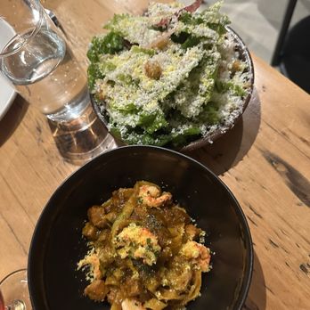 Honeysuckle - Haitian Spaghetti and Black Caesar - African Near Me - Philadelphia, Pennsylvania Honeysuckle - Haitian Spaghetti and Black Caesar - African Near Me - Philadelphia, Pennsylvania