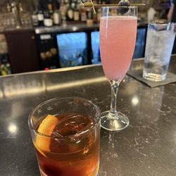 Grist - Manhattan and spritz. With a pe verbal twist!