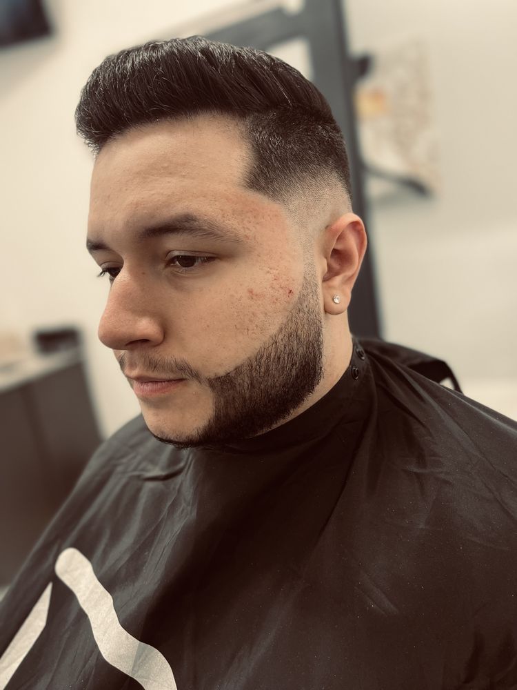 MC Haircut Logo