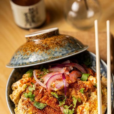 Shimuja Ramen by null