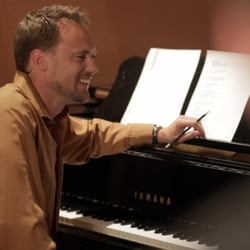 Neil MacPherson Piano Studio