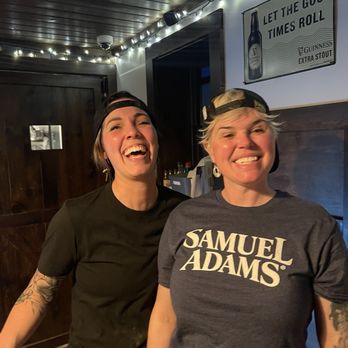 Six Penny Jug - Amanda & Erin - Pubs Near Me - Norridgewock, Maine Six Penny Jug - Amanda & Erin - Pubs Near Me - Norridgewock, Maine