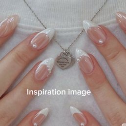 This is the inspiration image I gave to Cobe Nails and Spa