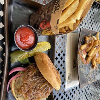 Copper and Oak - Burgers Near Me - Danville, Kentucky Copper and Oak - Burgers Near Me - Danville, Kentucky