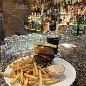 Tiffanys - Guinness Beer & Bacon Cheeseburger - Pubs Near Me - Stockholm, Alberta Tiffanys - Guinness Beer & Bacon Cheeseburger - Pubs Near Me - Stockholm, Alberta