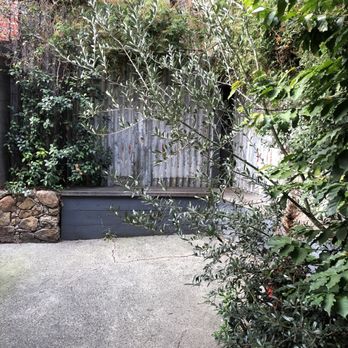 The Bell Jar - Cafes Near Me - Clifton Hill, VIC