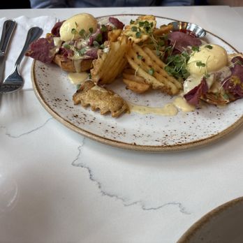 OEB Breakfast - Breakfast & Brunch Near Me - Burnaby, British Columbia OEB Breakfast - Breakfast & Brunch Near Me - Burnaby, British Columbia