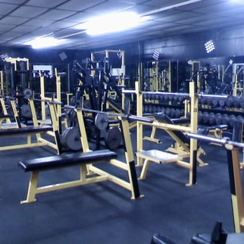Asylum Gym - View of the flat benches at the Asylum Gym. - Gyms Near Me - Loves Park, Illinois
