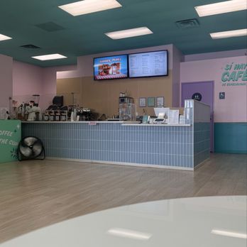 Ilustre Specialty Coffees - Coffee & Tea Near Me - Escondido, California