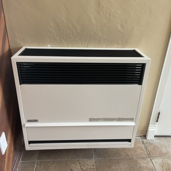 Hendricks Plumbing - Direct vent wall heater - Plumbing Near Me