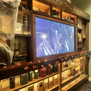 Irish Whiskey Museum - Historical Tours Near Me - Dublin, D
