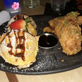 Taste Bar + Kitchen - THE BEST CHICKEN - Cocktail Bars Near Me - Houston, Texas Taste Bar + Kitchen - THE BEST CHICKEN - Cocktail Bars Near Me - Houston, Texas