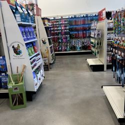 Theresa’s Country Feed and Pet - Moorpark
