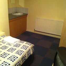 Heathrow Lodge