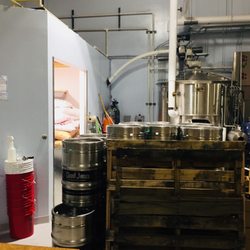 Giant Jones Brewing Company - Brewing equipment