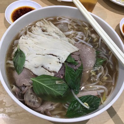 AN Restaurant by null
