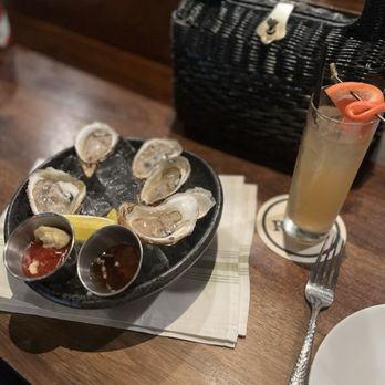 Riel - $1 Oyster Thursday - New American Near Me - Houston, Texas Riel - $1 Oyster Thursday - New American Near Me - Houston, Texas