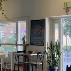 The Lotus Cafe - Peaceful decor