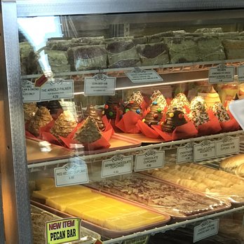 Czech Stop - Cupcakes - Bakeries Near Me - West, Texas