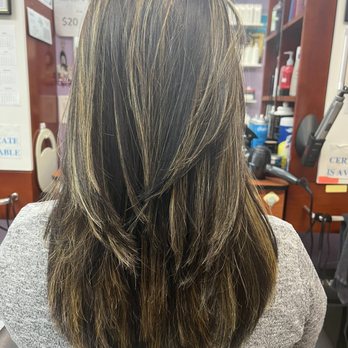 Crystal's Salon - Highlights and layers haircut - Hair Salons Near Me - Oakland, California Crystal's Salon - Highlights and layers haircut - Hair Salons Near Me - Oakland, California