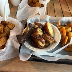 StingRay's Seafood - Fried shrimp, scallops, hushpuppies, potato wedges