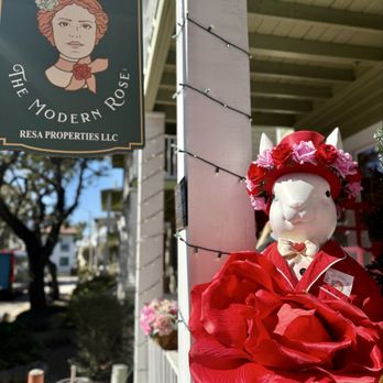 The Modern Rose - Entrance & Porch - Breakfast & Brunch Near Me - St. Augustine, Florida