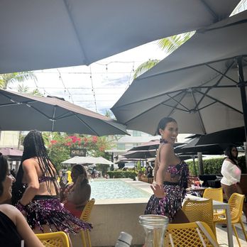 Sola - GoGo Dancers - Breakfast & Brunch Near Me - Miami Beach, Florida