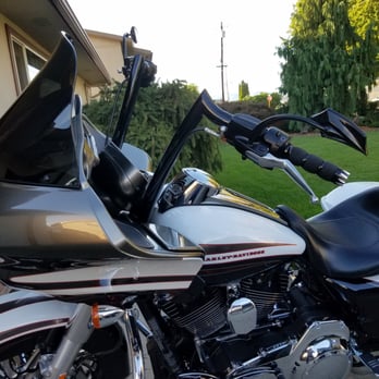Factory 47 - My 14 inch Malo bars from factory 47 on the new 2016 fltrxs - Motorcycle Gear Near Me - Whittier, California Factory 47 - My 14 inch Malo bars from factory 47 on the new 2016 fltrxs - Motorcycle Gear Near Me - Whittier, California