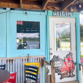 Jerry’s Dockside Bar & Grill - Bars Near Me - Gibsonton, Florida
