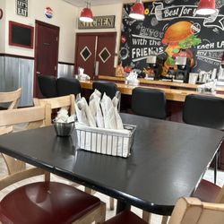 Wagon Wheel Cafe & Pizza - Seating at tables or at the bar.