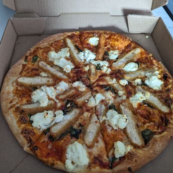 Uncle Joey's Pizza & Grill - 12 in. Vodka chicken pizza with breaded chicken - Pizza Near Me - La Mesa, California Uncle Joey's Pizza & Grill - 12 in. Vodka chicken pizza with breaded chicken - Pizza Near Me - La Mesa, California