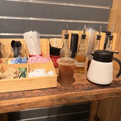 Café Equinox - Overland Park - Prairie Sun & condiments