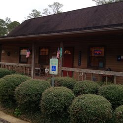 Bark & Purr Veterinary Clinic - Better left closed