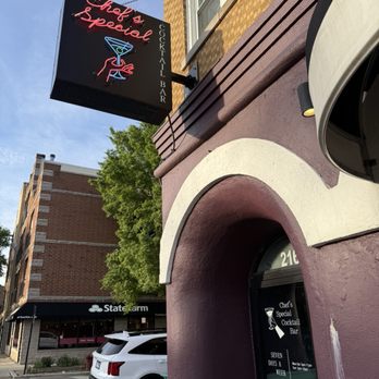 Chef’s Special Cocktail Bar - You are here! - Cocktail Bars Near Me - Chicago, Illinois