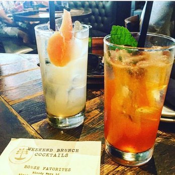 Siena Tavern - Yummy brunch cocktails - Italian Near Me - Chicago, Illinois