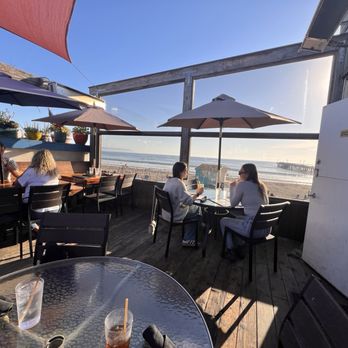 Schooners - Seafood Near Me - Cayucos, California Schooners - Seafood Near Me - Cayucos, California