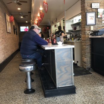 Sandy's Restaurant - Breakfast & Brunch Near Me - Highwood, Illinois