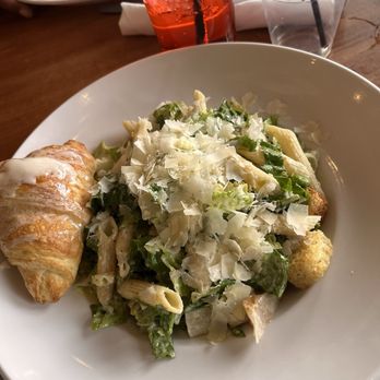 Cheddar's Scratch Kitchen - Ceasar Chicken Caesar Pasta Salad - American Near Me - Colorado Springs, Colorado Cheddar's Scratch Kitchen - Ceasar Chicken Caesar Pasta Salad - American Near Me - Colorado Springs, Colorado