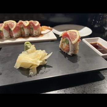 Anaba - Sunset roll - Japanese Near Me - Oxnard, California