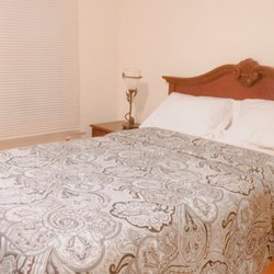 Cynthia's Motel