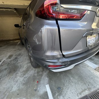 Premier Collision Center - Body Shops Near Me - Northridge, California